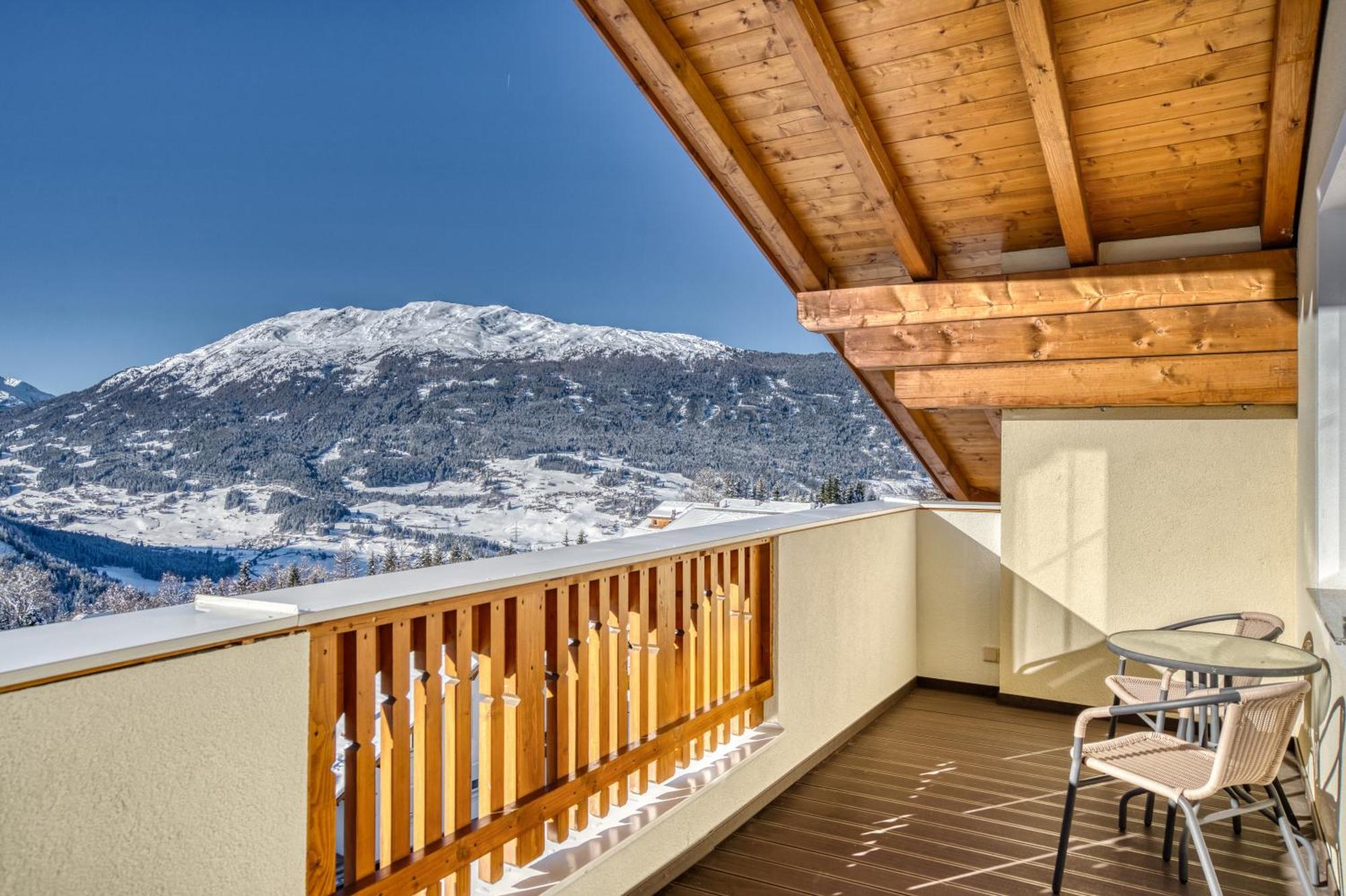 Hotel Alpen-Royal Йерценс Экстерьер фото